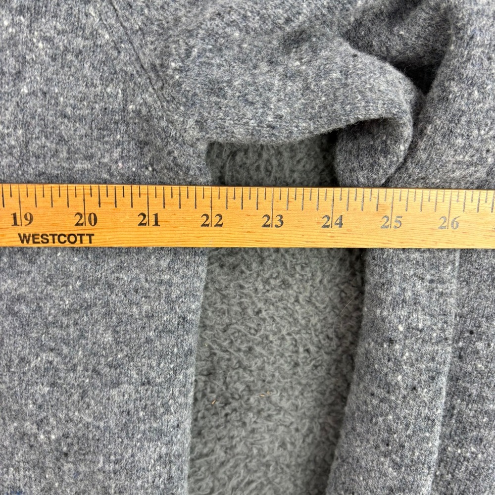 Woolrich Mens Gray Heather V Neck Long Sleeve Sweater Size L Lambswool Blend - Picture 4 of 8